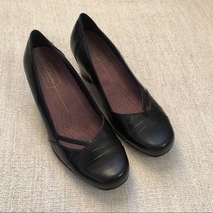 NEW: Clarks Everyday Active Air Heels